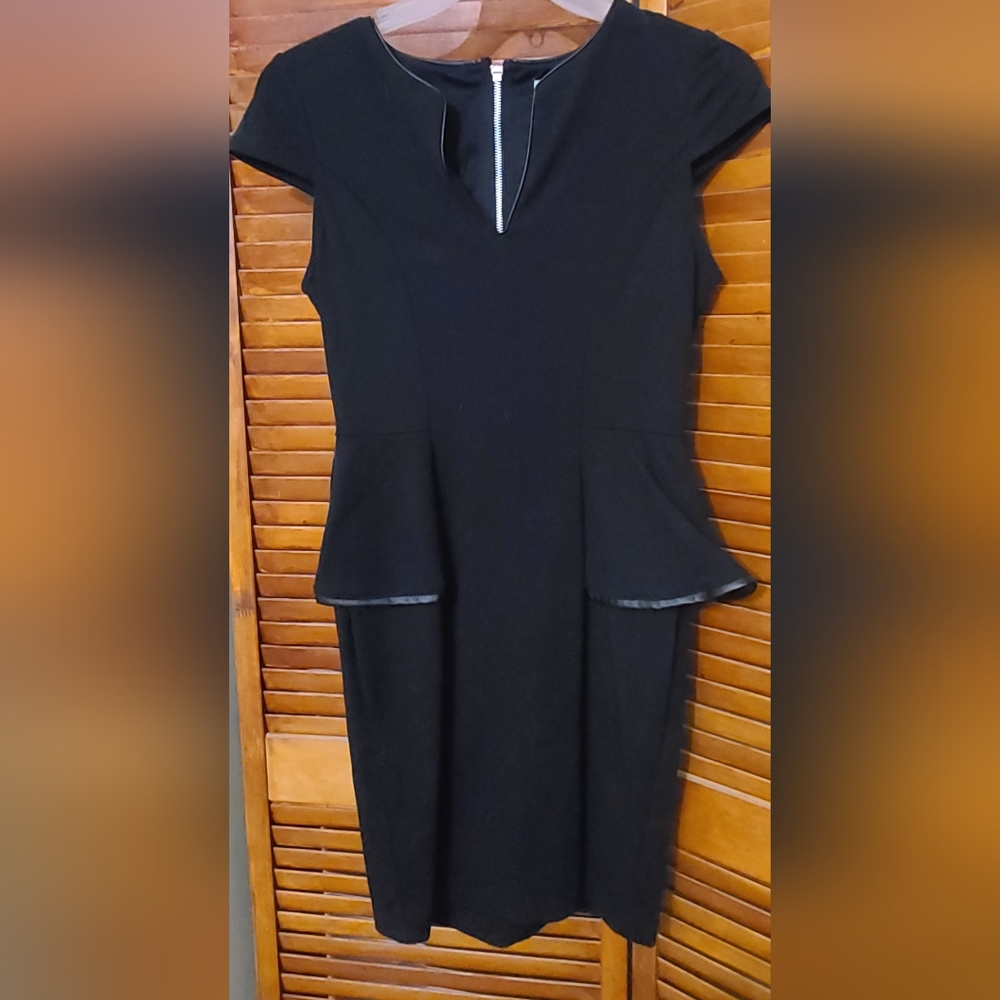 Interview dress - Picture 2 of 4